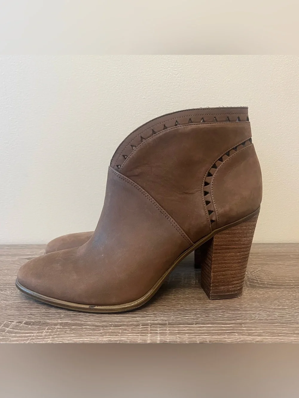 Vince Camuto Fritan Ankle Bootie Women's Size 10M Brown Boho Festival